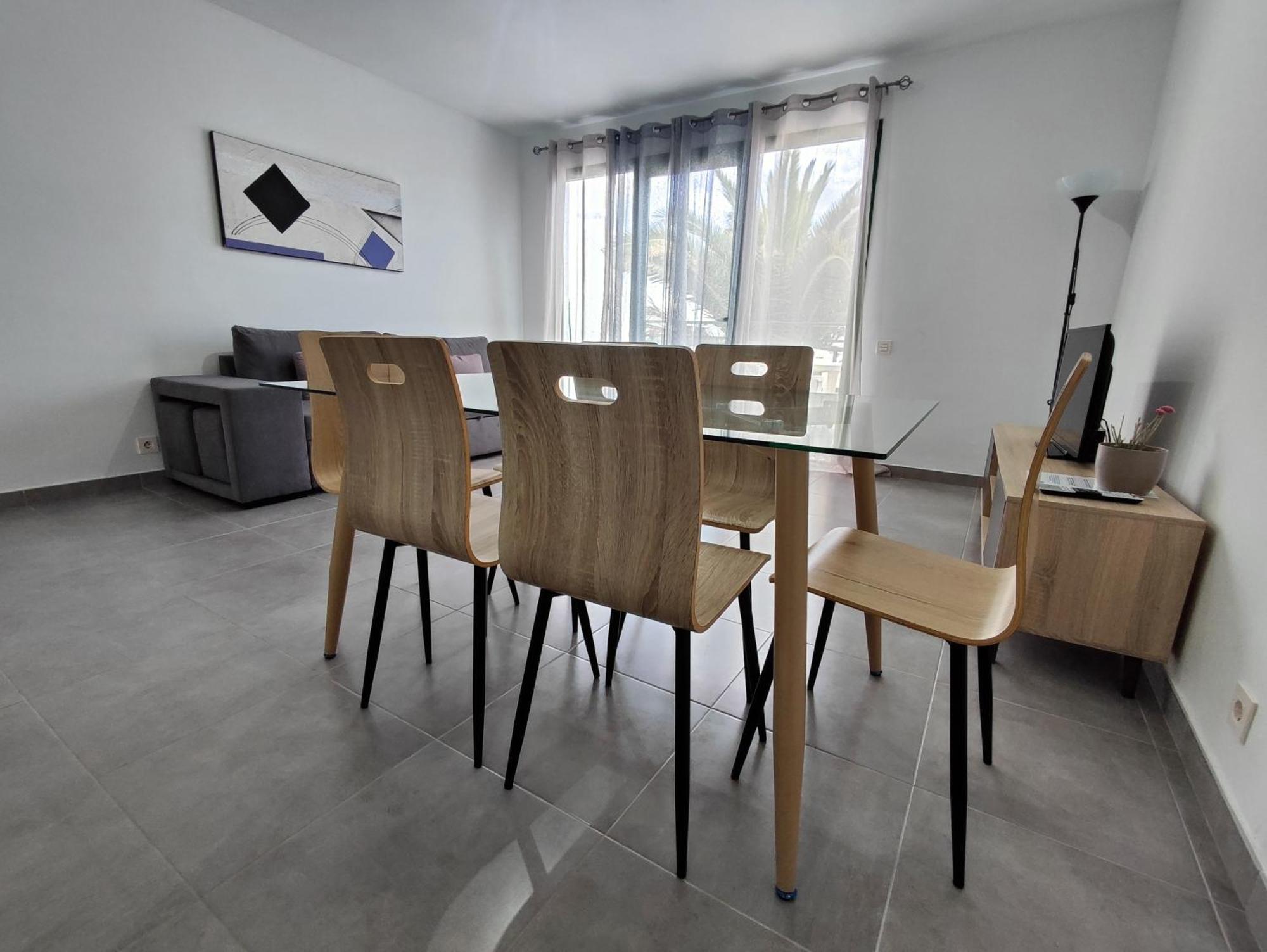 Realrent Costa Teguise