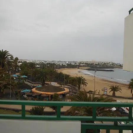 Realrent Costa Teguise Beach Esterno foto