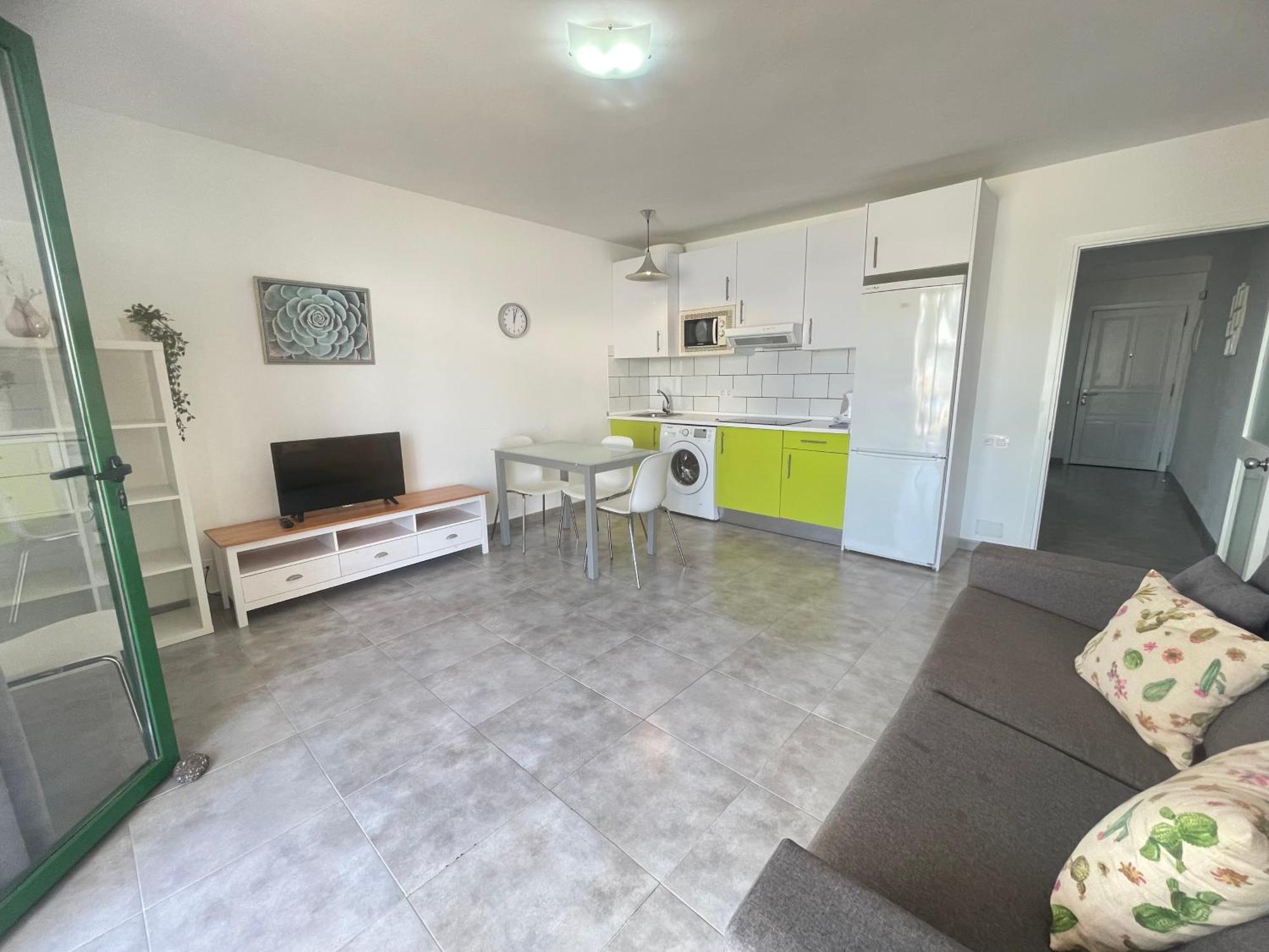Realrent *