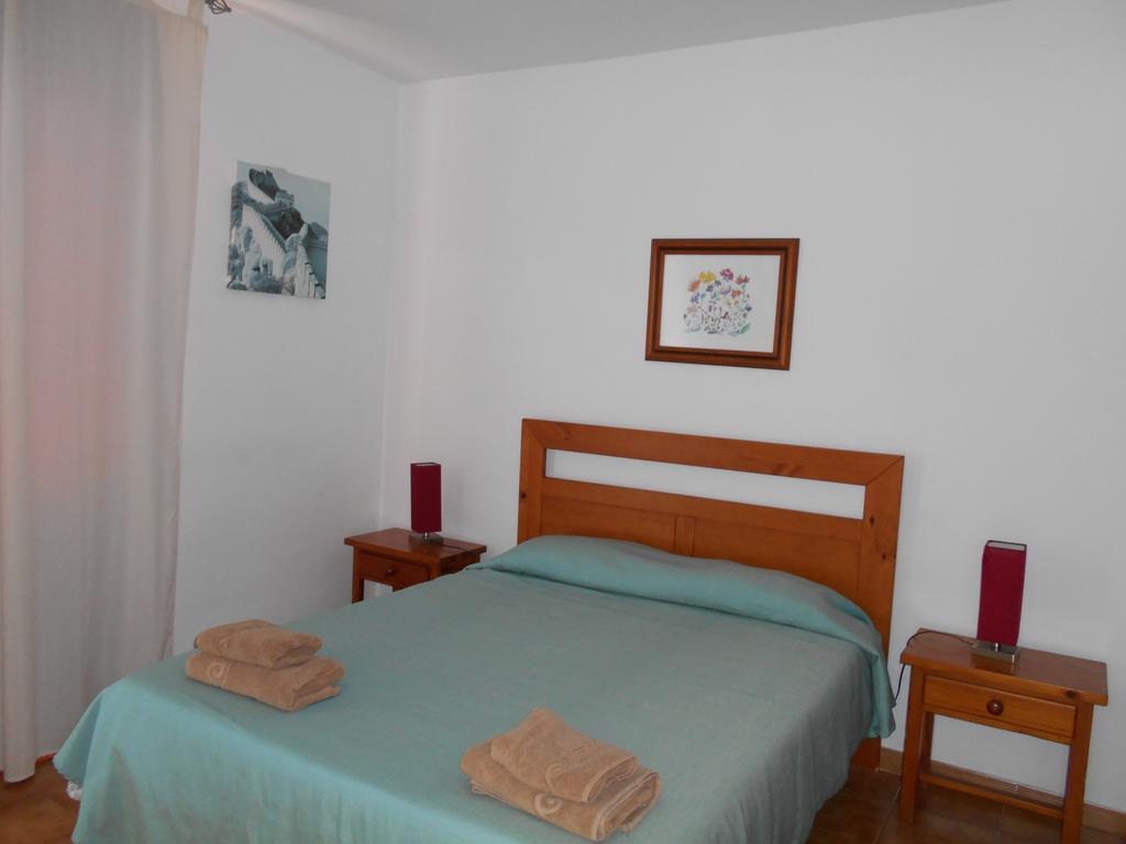 Realrent * Costa Teguise