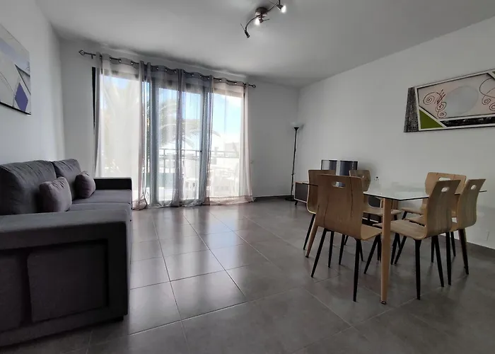 Realrent Costa Teguise Beach